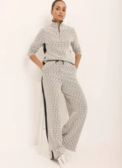 Hot Jacquard Side Stripe Wide Trousers Trousers