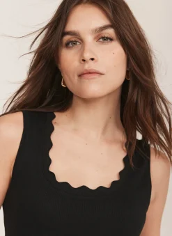 Discount Scallop Trim Vest Top T-Shirts|T-Shirts