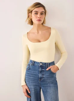 Online Butter Layering Scoop Neck Top Essentials