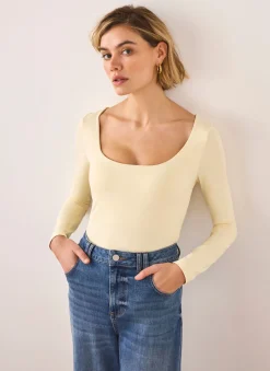 Online Butter Layering Scoop Neck Top Essentials