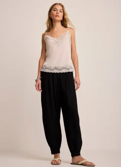 Lace Detail Camisole Top T-Shirts|T-Shirts