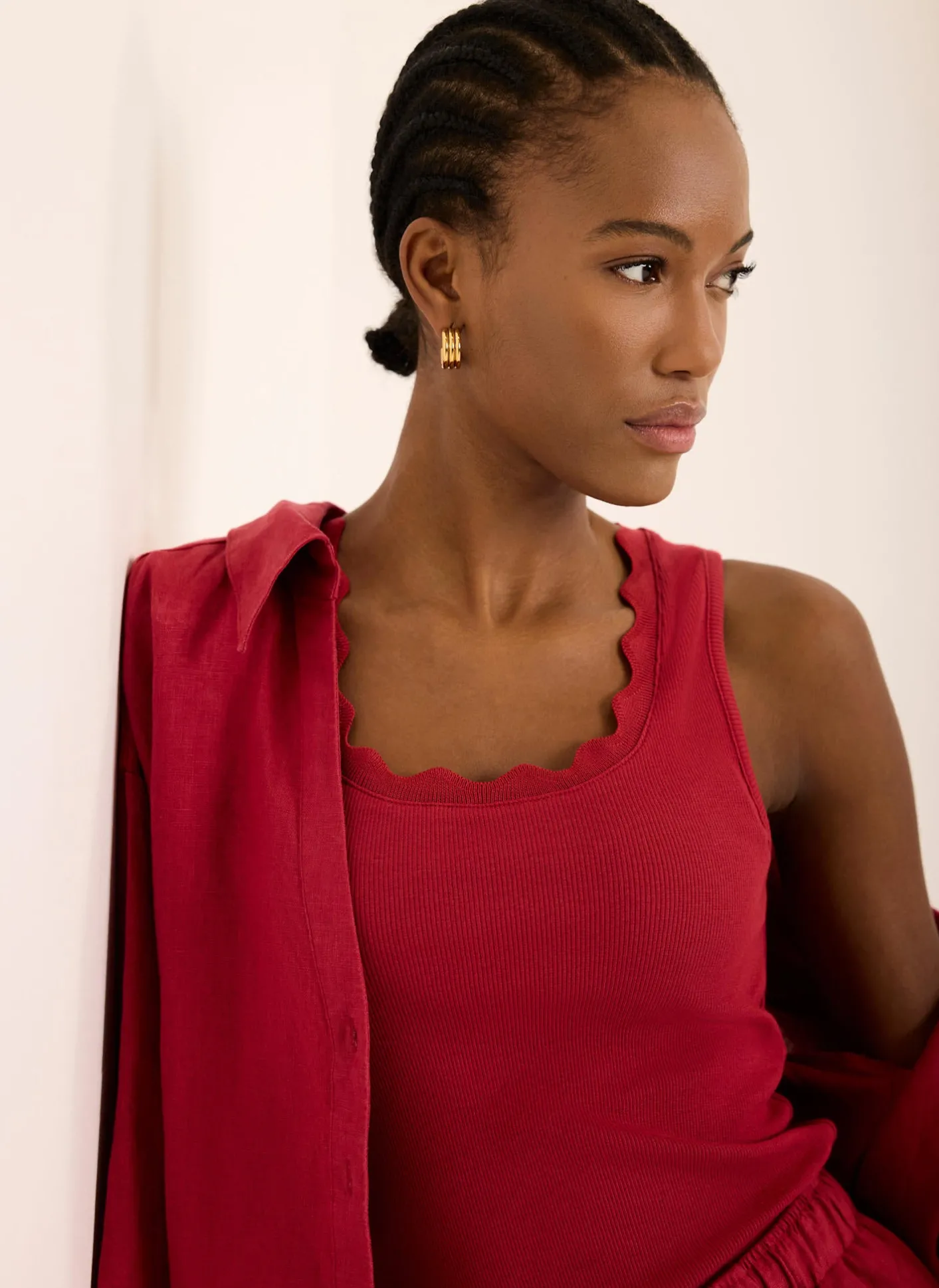Clearance Scallop Trim Vest Top T-Shirts|T-Shirts