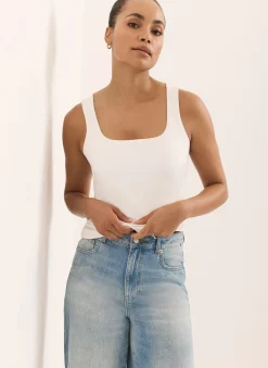 Best White Layering Scoop Neck Vest T-Shirts|T-Shirts