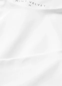 Best White Long Sleeve Layering Top Essentials