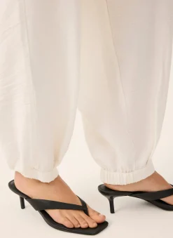 Hot White Soft Balloon Trousers Trousers